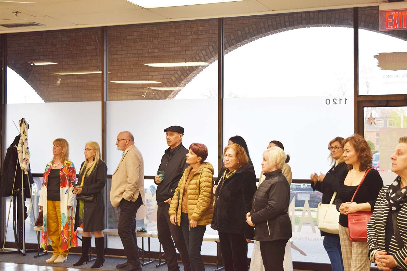 Onnik and Nina Karanfilyan's exhibition "Together / US Project 2" brought together the Bulgarian community in Chicago